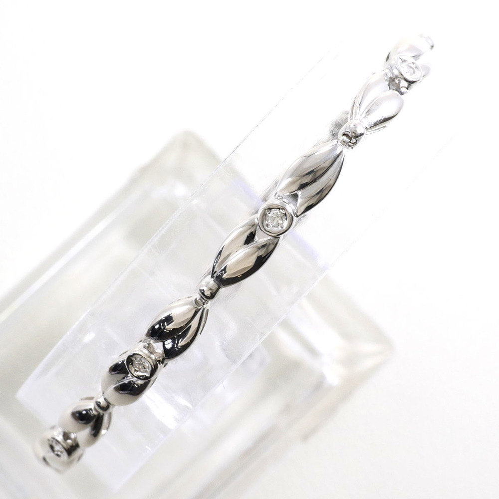 18K (18-karat white gold) bracelet with 0.15ct diamonds, total weight 8.3g, 1...